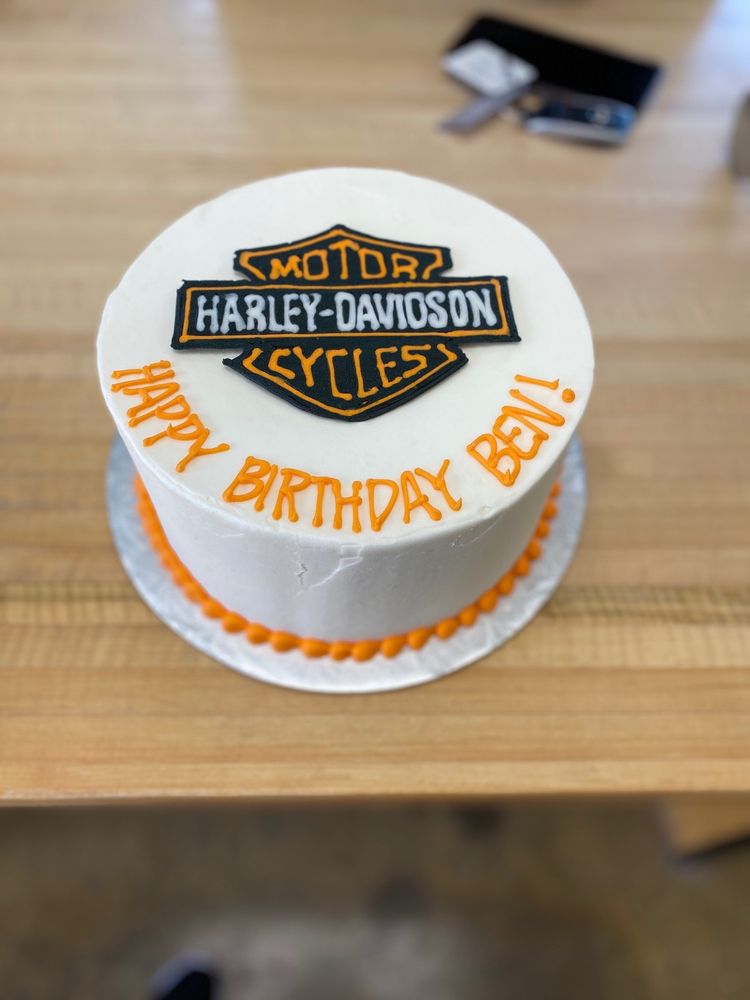 The Cakery Logo