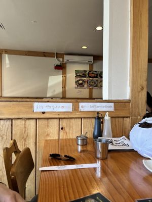 Yuchun Restaurant by null