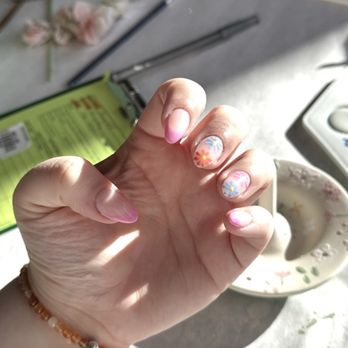 Fountain Nail Spa - Nail Salons Near Me - Fair Oaks, California