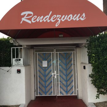 Palm Springs Rendezvous - Not super inviting and feels run down. - Hotels Near Me - Palm Springs, California Palm Springs Rendezvous - Not super inviting and feels run down. - Hotels Near Me - Palm Springs, California