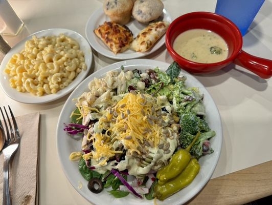 Sweet Tomatoes by null