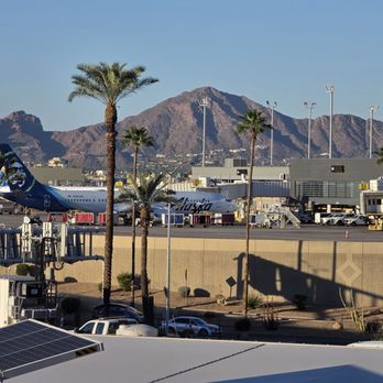 Delta Sky Club - 110° on March 20th - Airport Lounges Near Me - Phoenix, Arizona Delta Sky Club - 110° on March 20th - Airport Lounges Near Me - Phoenix, Arizona
