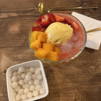 Mango Mango Dessert - Desserts Near Me - New York, New York Mango Mango Dessert - Desserts Near Me - New York, New York