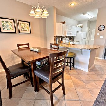 Poole Vacation Rentals - Vacation Rentals Near Me - Gulf Shores, Alabama Poole Vacation Rentals - Vacation Rentals Near Me - Gulf Shores, Alabama
