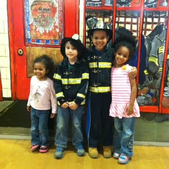 Staten Island Children's Museum - Playing dress up in the fire station. - Museums Near Me - Staten Island, New York