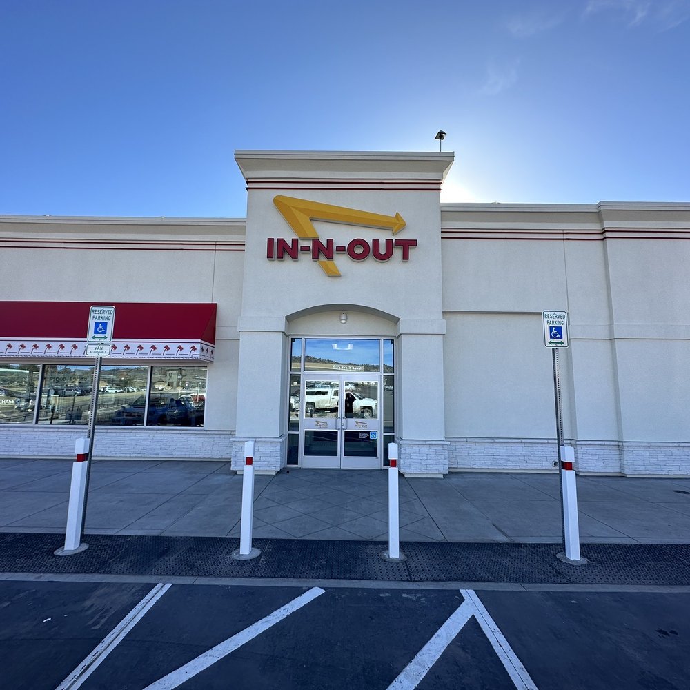 In-N-Out Burger - Front Entrance - Burgers Near Me - Castle Rock, Colorado In-N-Out Burger - Front Entrance - Burgers Near Me - Castle Rock, Colorado