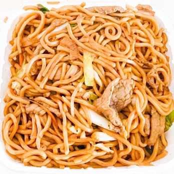 China Delights - Beef chow mein - Cantonese Near Me - Pinole, California