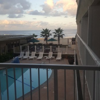Surfer Beach Hotel - San Diego, CA