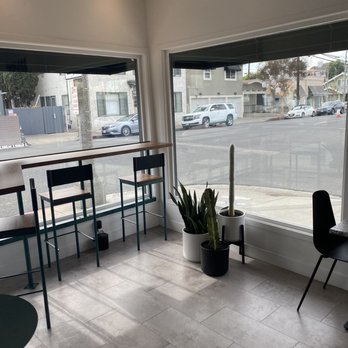 CoffeeDrunk - Clean bright and airy.  Design makes you feel zen. - Coffee & Tea Near Me - Long Beach, California