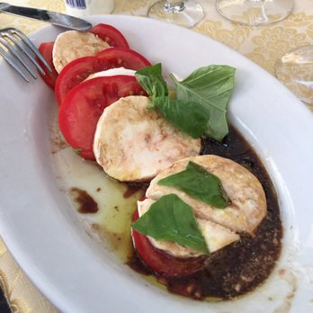Il Papalino - Caprese salad - Italian Near Me - Rome, RM