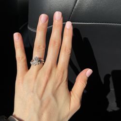 Edison Street Nails & Spa - Gel nail manicure