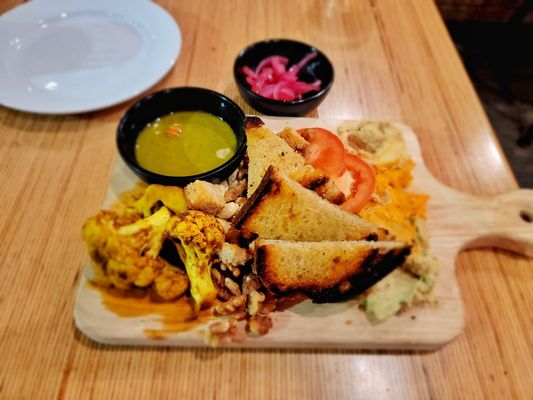 Vegan and Vine by null