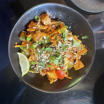 Ahan - Red curry udon - Laotian Near Me - Madison, Wisconsin Ahan - Red curry udon - Laotian Near Me - Madison, Wisconsin