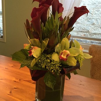 Bunches - Calla lilies with collar of orchids bouquet. Arrived without a single wilted leaf or broken stem! - Florists Near Me - Chicago, Illinois