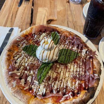 Antica Pizzeria - Burrata prosciutto pizza - Pizza Near Me - Niagara Falls, Ontario Antica Pizzeria - Burrata prosciutto pizza - Pizza Near Me - Niagara Falls, Ontario