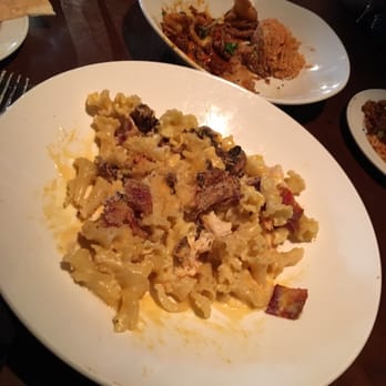 Yard House - Mac and Cheese - New American Near Me - Atlanta, Georgia Yard House - Mac and Cheese - New American Near Me - Atlanta, Georgia