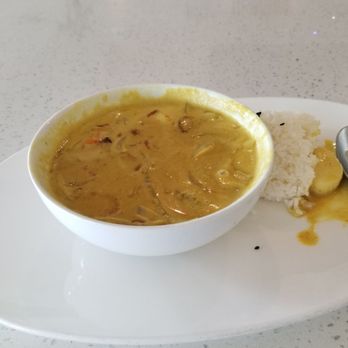 Asian Mint - Yellow curry - Asian Fusion Near Me - Dallas, Texas