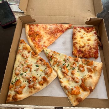 Pizzaiola - One bite everyone knows the rules - Pizza Near Me - North Babylon, New York Pizzaiola - One bite everyone knows the rules - Pizza Near Me - North Babylon, New York