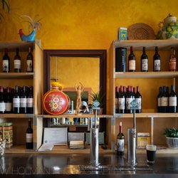 Fat Olives Restaurant - Bar area