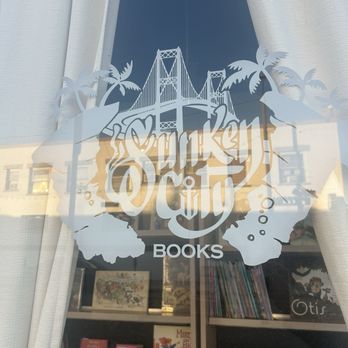 Sunken City Books - Sign outside - Used Bookstore Near Me - San Pedro, California Sunken City Books - Sign outside - Used Bookstore Near Me - San Pedro, California