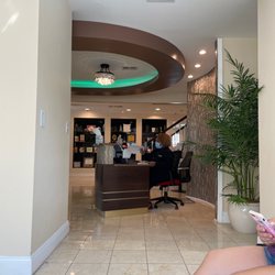 Malo Smile USA - Nice seating area