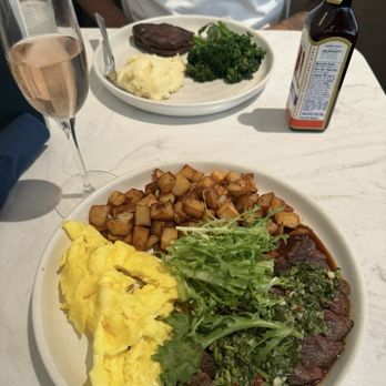 Ted's Bulletin Ballston - Breakfast & Brunch Near Me - Arlington, Virginia Ted's Bulletin Ballston - Breakfast & Brunch Near Me - Arlington, Virginia