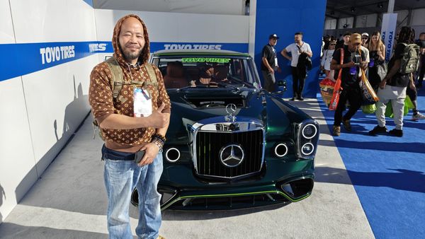 Las Vegas Convention Center by null