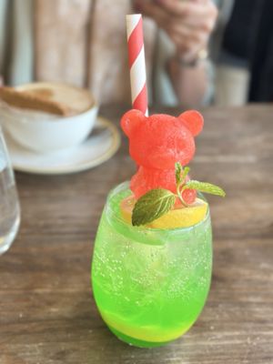 Son & Garden by null