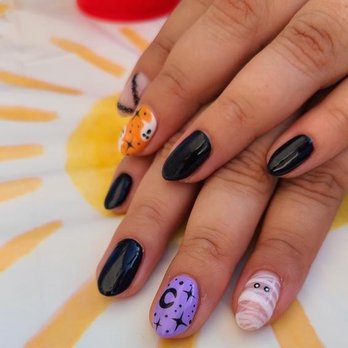 Nails By KMS - Halloween Nails 2022 - Nail Technicians Near Me Nails By KMS - Halloween Nails 2022 - Nail Technicians Near Me