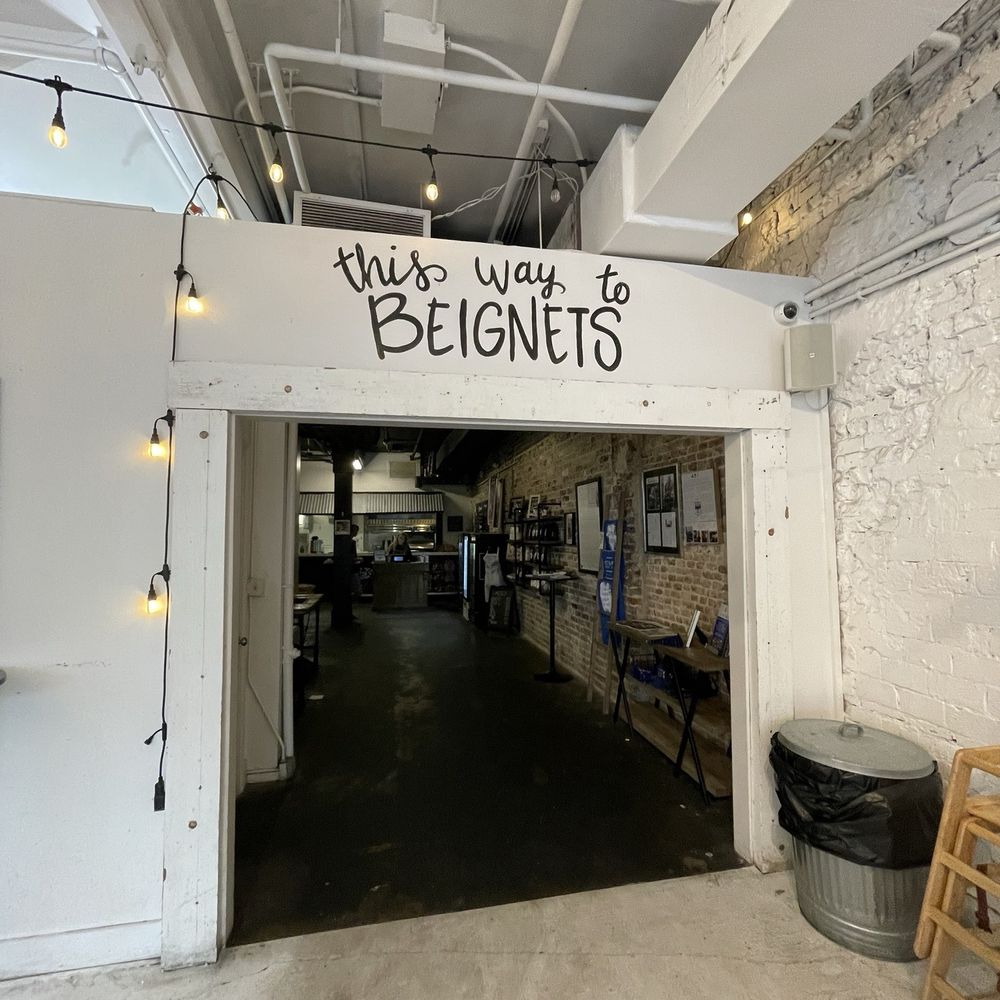 Mo'Bay Beignet - Coffee & Tea Near Me - Mobile, Alabama Mo'Bay Beignet - Coffee & Tea Near Me - Mobile, Alabama