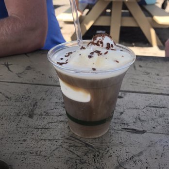 Fresh Bite Farm to Beach - coffee float - coffee poured over vanilla soft serve ice cream - Breakfast & Brunch Near Me - Hanalei, Hawaii Fresh Bite Farm to Beach - coffee float - coffee poured over vanilla soft serve ice cream - Breakfast & Brunch Near Me - Hanalei, Hawaii