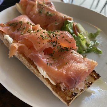 Le Cafe De Paris - Coffee & Tea Near Me - Orlando, Florida Le Cafe De Paris - Coffee & Tea Near Me - Orlando, Florida