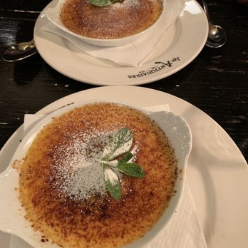 Les Antiquaires - creme brûlée - Bistros Near Me - Paris, 75