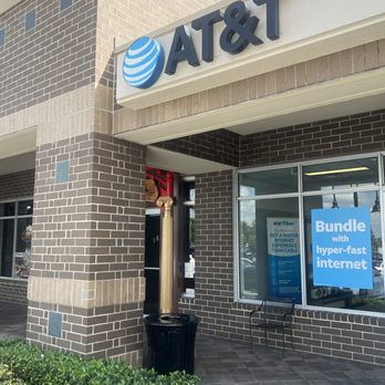 AT&T Store - Mobile Phones Near Me - Boca Raton, Florida AT&T Store - Mobile Phones Near Me - Boca Raton, Florida
