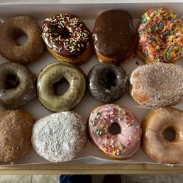 Assorted dozen! Assorted dozen!