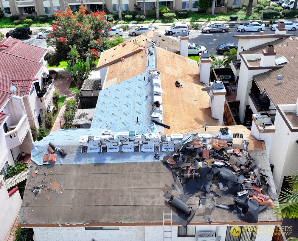 Slide of Peak Builders & Roofers of San Diego