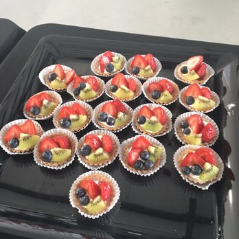 Yelp's Flight School - Fruit Tart from Sweet Hut Bakery. - Yelp Events Near Me - Kennesaw, Georgia Yelp's Flight School - Fruit Tart from Sweet Hut Bakery. - Yelp Events Near Me - Kennesaw, Georgia