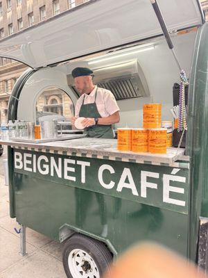 BEIGNET CAFE by null