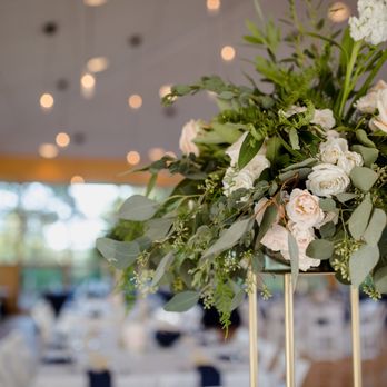 Luminous Blooms - Florists Near Me - Highland Park, Illinois