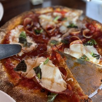 Druthers Brewing Company - Chourizo pep mozz honey pizza - Burgers Near Me - Albany, New York Druthers Brewing Company - Chourizo pep mozz honey pizza - Burgers Near Me - Albany, New York