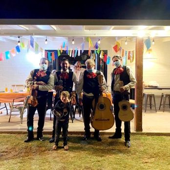 Mariachi Tierra Tapatia - Mariachi Torres 2000 - Musicians Near Me Mariachi Tierra Tapatia - Mariachi Torres 2000 - Musicians Near Me