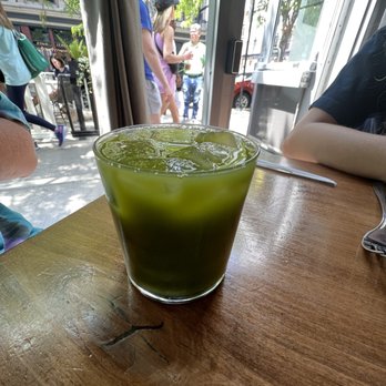 Beatrix - Streeterville - Power Greens juice - New American Near Me - Chicago, Illinois