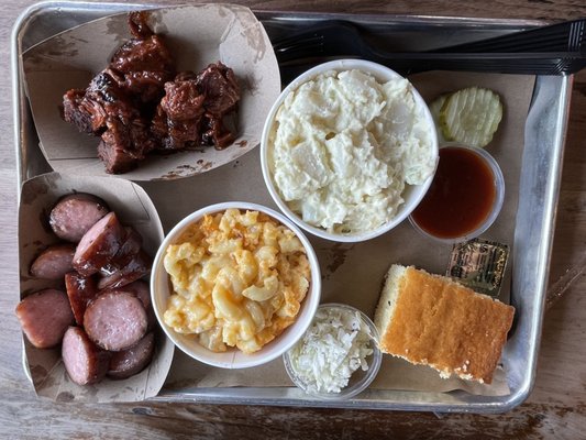 Black Hog BBQ & Bar by null