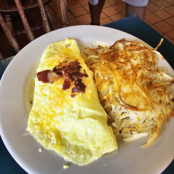 CJ's Kitchen & Grille - Omelet - American Near Me - Pensacola, Florida CJ's Kitchen & Grille - Omelet - American Near Me - Pensacola, Florida