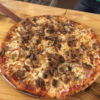 Pals Brewing - Pizza Near Me - North Platte, Nebraska