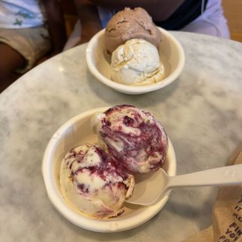 Jeni's Splendid Ice Creams - Ice Cream & Frozen Yogurt Near Me - Decatur, Georgia Jeni's Splendid Ice Creams - Ice Cream & Frozen Yogurt Near Me - Decatur, Georgia