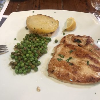 Celler Sa Premsa - Chicken with garlic - Spanish Near Me - Palma, PM