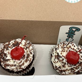 Cupcakes by Lu - Cupcakes Near Me - Bixby, Oklahoma
