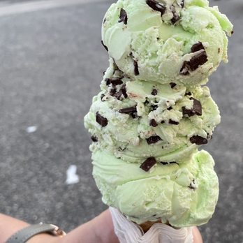 Snowflake Ice Cream Shoppe - Large Cone - Ice Cream & Frozen Yogurt Near Me - Riverhead, New York