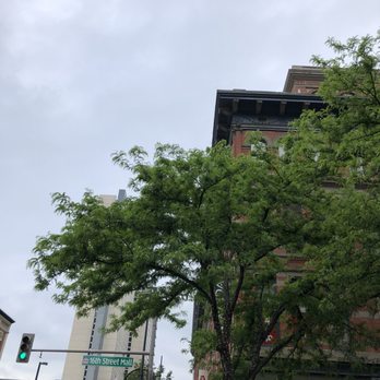 16th Street - Shopping Centers Near Me - Denver, Colorado